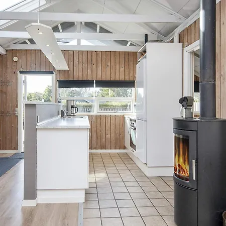 Spacious Retreat In Skovmose-by Traum Casa de Férias Nedre Lysabild